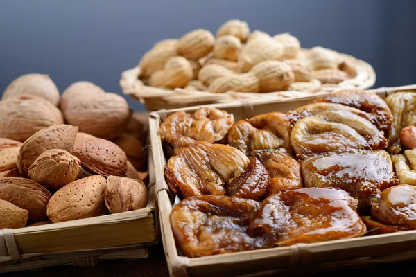 Mixed dried fruit — Stock Photo, Image