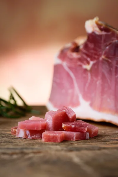 Jamón italiano - jamón crudo italiano — Foto de Stock