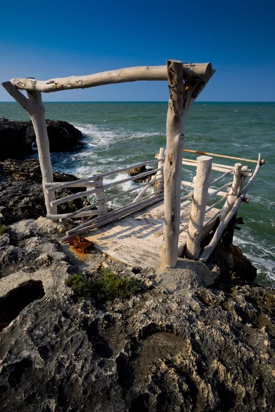 Estación de pesca Trabucco - Gargano - Puglia - Italia — Foto de Stock