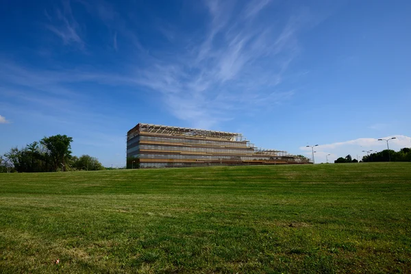 Milano,Italy, april 29 2014: 3M ITALY corporate headquarters Pio — Stock Photo, Image