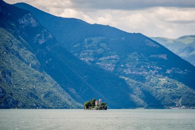 Loreto Adası mount Isola Adası, Iseo Gölü