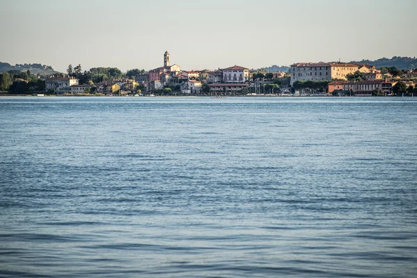 Clusane village from the lake, Brescia Italy — Stock Photo, Image