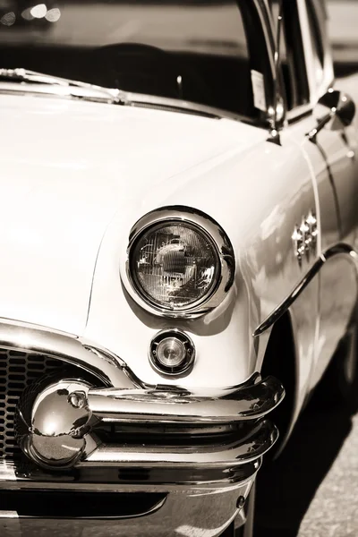 Classic car front end — Stock Photo, Image