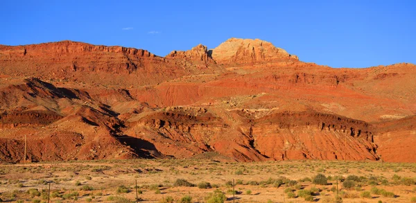 朱红悬崖、 页亚利桑那州 — 图库照片