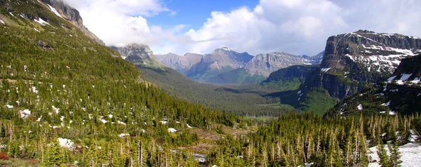 Glacier nationalpark panorama — Stockfoto