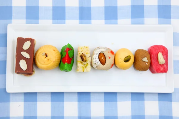 Assiette de bonbons — Photo