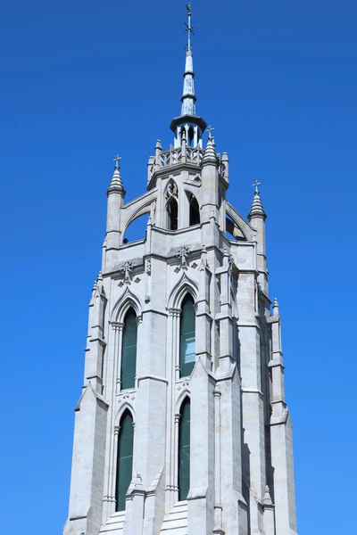 Kirk in den Hügeln — Stockfoto