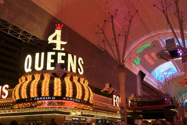 Four Queens hotel — Stock Photo, Image