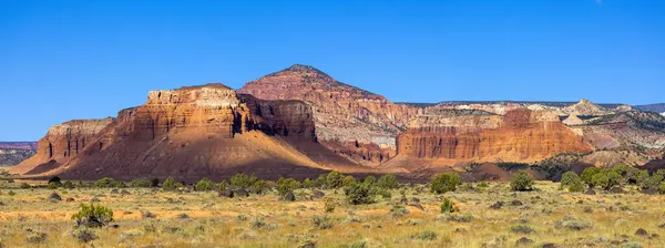 Vista Panorâmica Formação Rochosa Vermelha Parque Nacional Capito Reef Utah — Fotografia de Stock