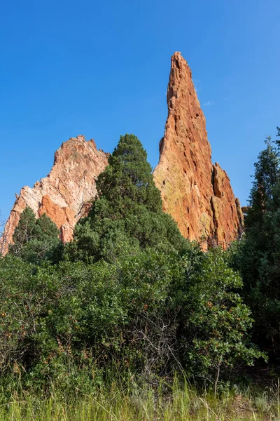 Tall Sharp Red Rock Formation Garden Gods Park Colorado — Stock Photo, Image