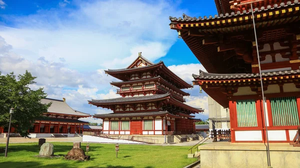 奈良市 2019年8月7日 薬師寺の建築は 奈良県に位置する南都の7大寺院の一つです — ストック写真