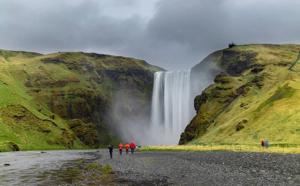 Majestic Skogafoss Καταρράκτης Στον Ποταμό Skoga Στην Ισλανδία Μεγάλη Έκθεση — Φωτογραφία Αρχείου