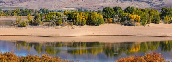 Panoramic View Cottonwood Trees Cemetery Point Beach Reflections Pineview Reservoir — Stock Photo, Image