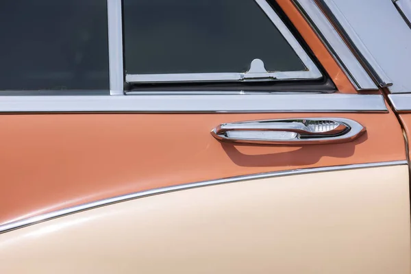 Shiny Vintage Car Door Handle — Stock Photo, Image