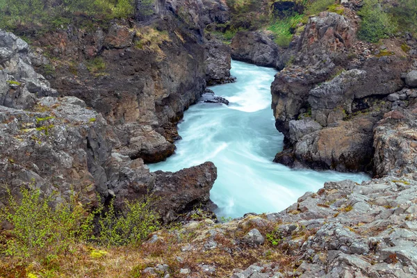 Las Formaciones Rocosas Lava Erosión Las Cascadas Agua Barnafossar Islandia —  Fotos de Stock