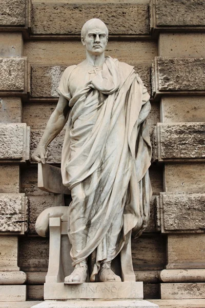 Statue of Papiniano — Stock Photo, Image