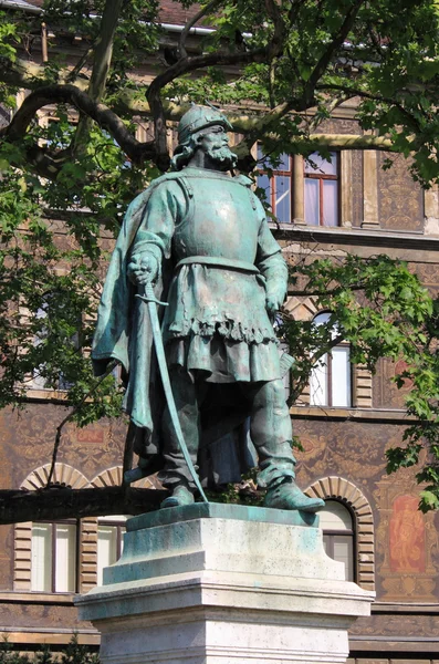 Статуя Дьордь Szondy — стокове фото