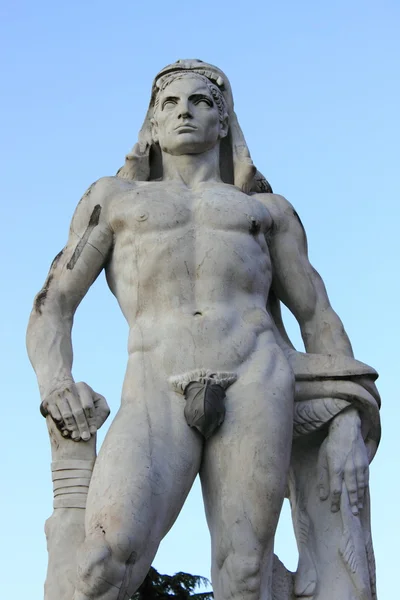 Statua virile — Foto Stock