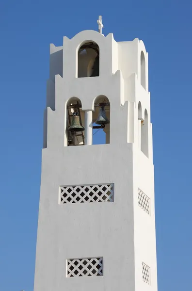 Kyrkans klockstapel i santorini — Stockfoto