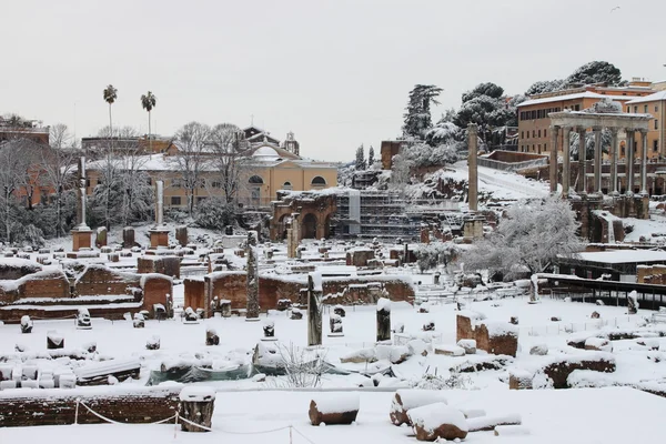 Kar altında Roma Forumu — Stok fotoğraf