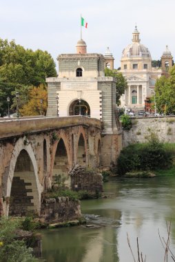 Roma milvio Köprüsü