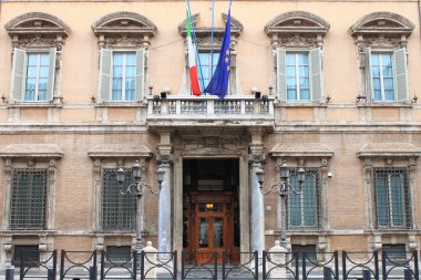 Madama palace, Roma