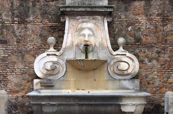 Fontana della Maschera a Roma — Foto Stock