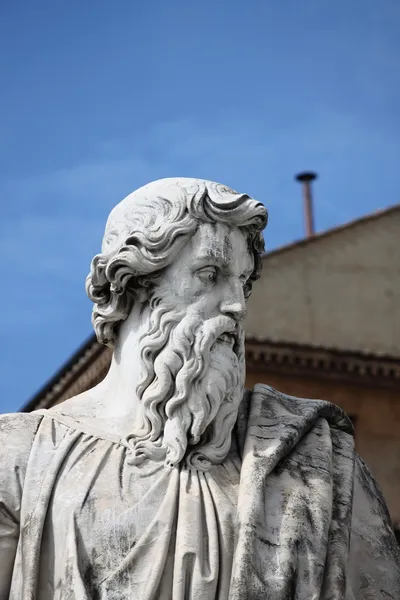 Statue des Apostels Paulus — Stockfoto