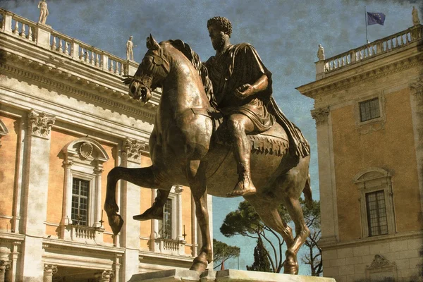 Ruiterstandbeeld van marcus aurelius - vintage — Stockfoto