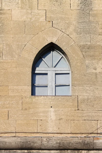 Middeleeuwse venster — Stockfoto