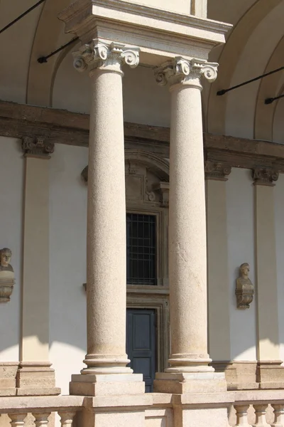 Colonnes — Photo