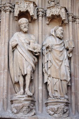 bir palma de mallorca katedral içinde basreliefs