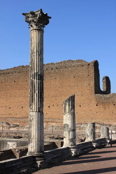 Korinthische Säulen — Stockfoto
