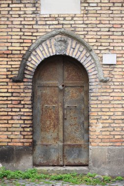 Roma'da Ortaçağ ön kapı