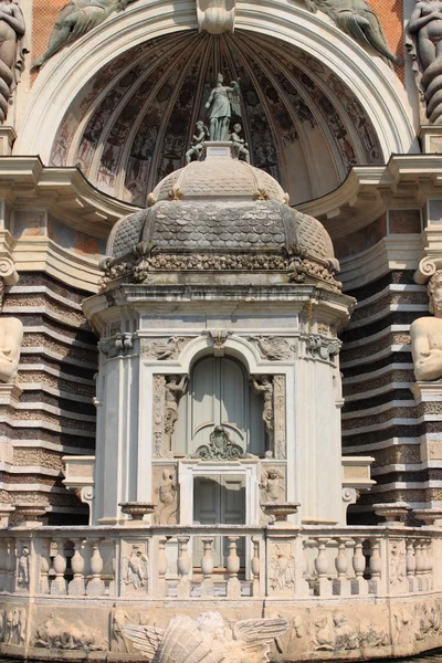 Orgel fontein in villa este — Stockfoto