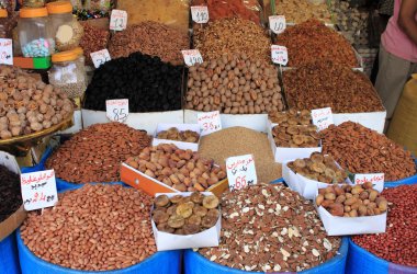 Kuruyemiş ve baklagiller