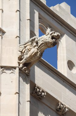 la lonja anıt, çirkin yaratık