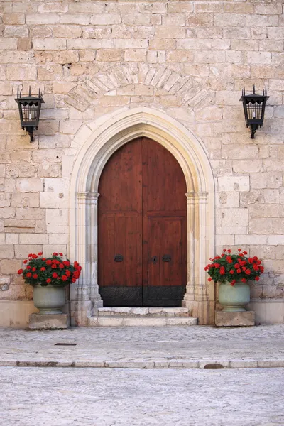 中世の正面玄関 — ストック写真
