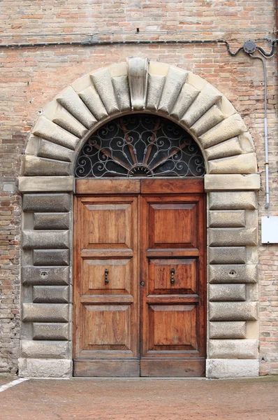 Porte d'entrée médiévale — Photo