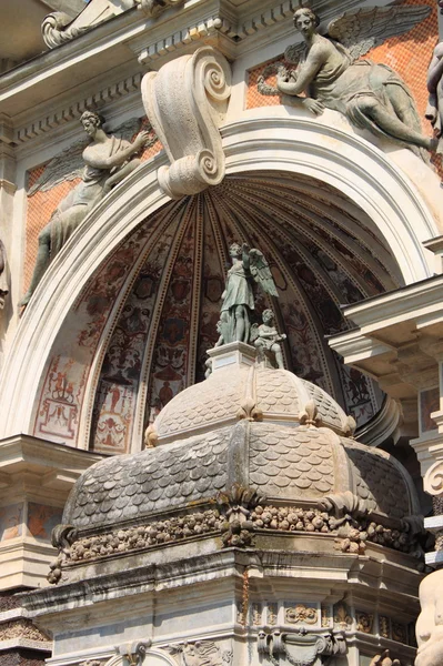 Orgel fontein in villa este — Stockfoto