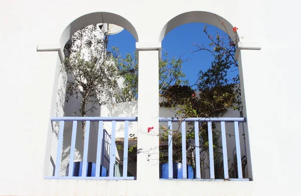 拱形的阳台 — 图库照片