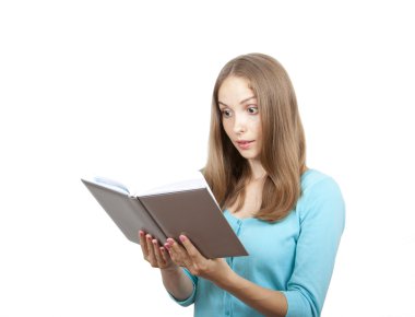 kadın izole kitap okumak