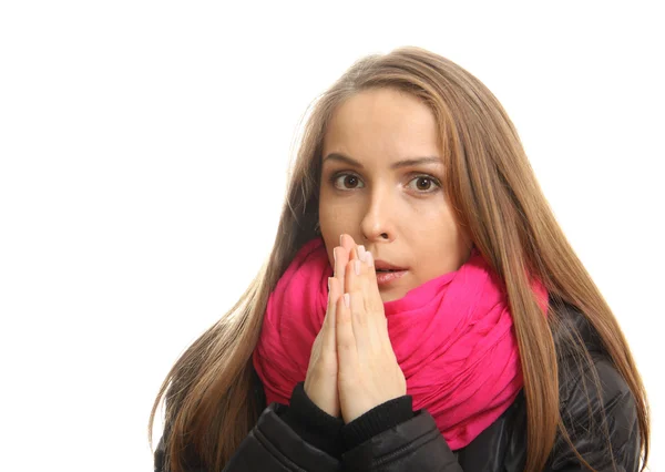 Young woman in winter tries to warm up her hands — Stock Photo, Image
