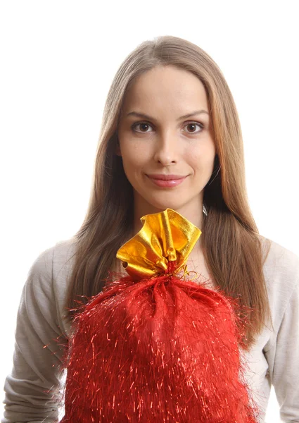 Νεαρή γυναίκα με δώρο σάκο — Φωτογραφία Αρχείου