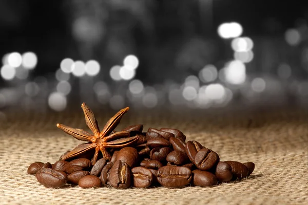 Coffee and Star Anise on sackcloth with copyspace — Stock Photo, Image