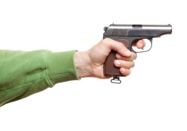 Adamın elinde silah.