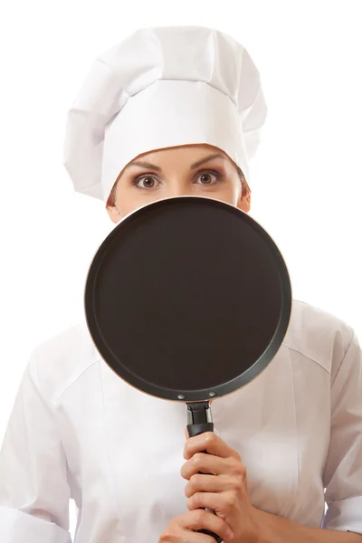 Cuoca / cuoca in uniforme bianca con padella — Foto Stock
