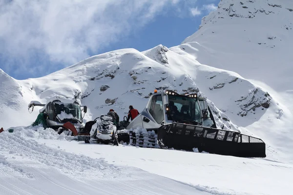 Ratrak, grooming maskin, särskilda snö fordon — Stockfoto