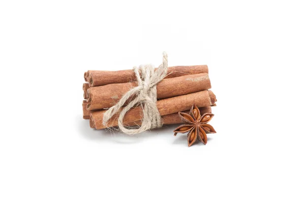 Cinnamon and star anise — Stock Photo, Image