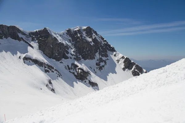 Las montañas en Krasnaya Polyana, Sochi, Rusia —  Fotos de Stock